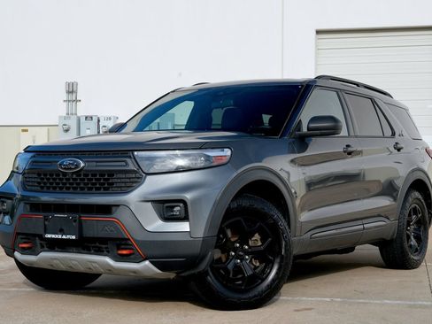 Used 2023 Ford Explorer Timberline AWD/4WD image 2