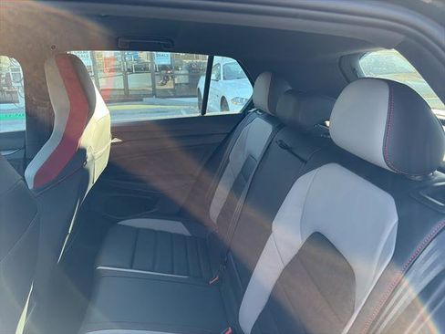 New 2026 Volkswagen GTI SE FWD image 11