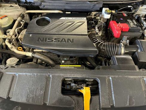 Used 2022 Nissan Rogue SL w/ SL Premium Package image 29