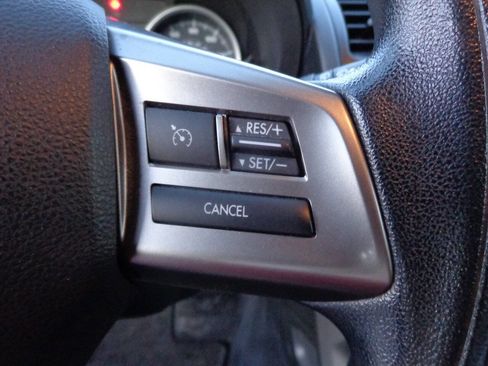 Used 2014 Subaru Forester 2.5i image 29