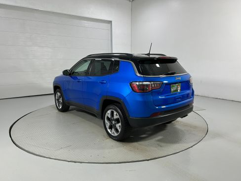 Used 2019 Jeep Compass Limited AWD/4WD image 25