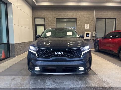 Certified 2023 Kia Sorento EX AWD/4WD image 8