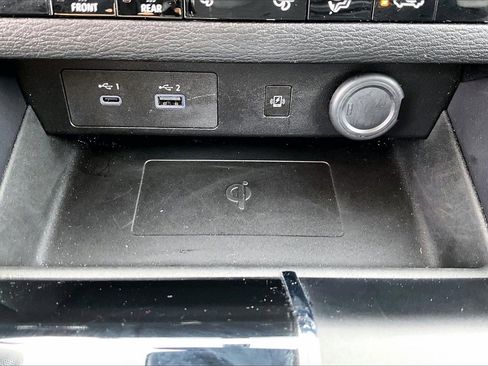 Used 2024 Mitsubishi Outlander SE image 15