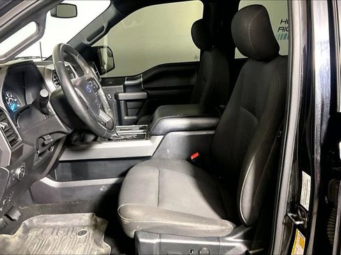 Used 2019 Ford F150 XLT w/ Equipment Group 302A Luxury AWD/4WD image 20