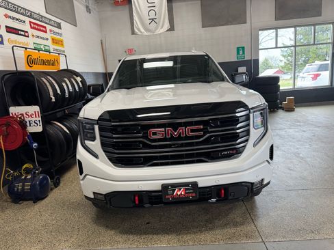 Used 2026 GMC Sierra 1500 AT4 w/ AT4 Premium Package AWD/4WD image 2