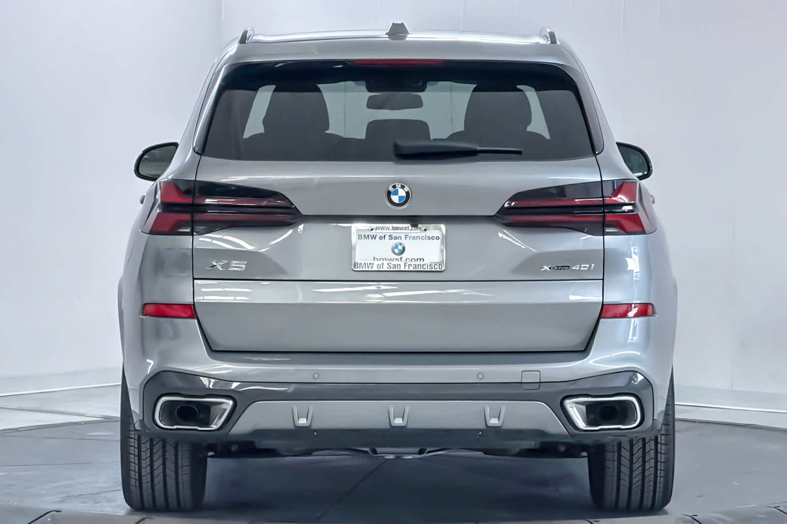 Used 2026 BMW X5 xDrive40i w/ M Sport Package AWD/4WD image 7