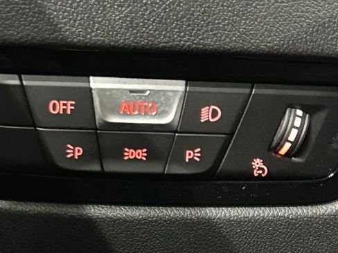Used 2026 BMW M3 Competition AWD/4WD image 63