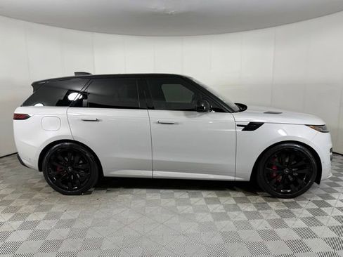 Certified 2023 Land Rover Range Rover Sport SE Dynamic image 8