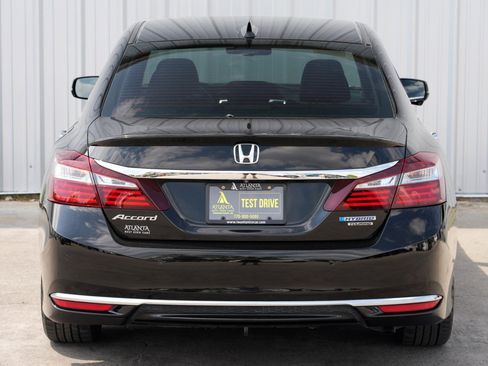 Used 2017 Honda Accord Touring image 48