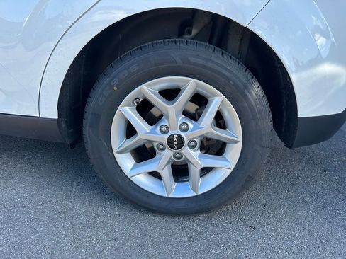 Used 2024 Kia Soul LX w/ Option Group 015 image 8