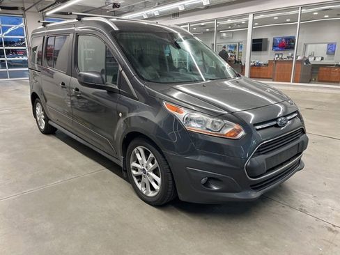 Used 2017 Ford Transit Connect Titanium image 3