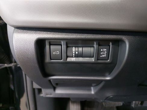 Used 2025 Subaru Forester Sport w/ Popular Package #1 AWD/4WD image 40