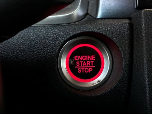 Used 2017 Honda Civic Touring image 32