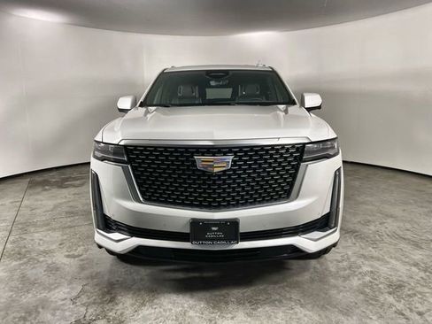 Certified 2021 Cadillac Escalade Premium Luxury w/ LPO, Illumination Package image 3