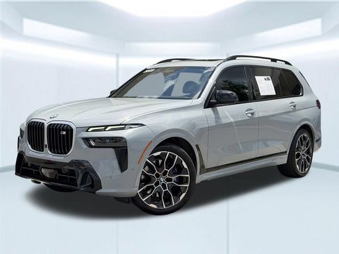 Used 2023 BMW X7 M60i AWD/4WD image 1