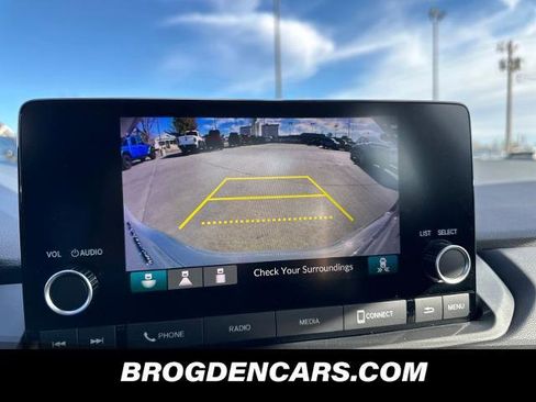 New 2025 Honda Accord SE image 5