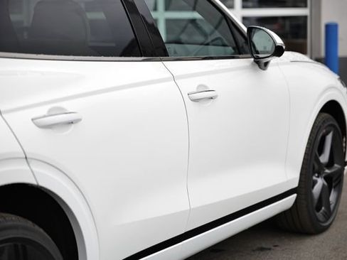 New 2026 Genesis GV70 3.5T Sport Prestige image 8