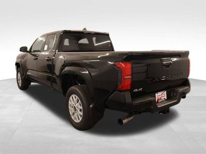 New 2026 Toyota Tacoma SR5