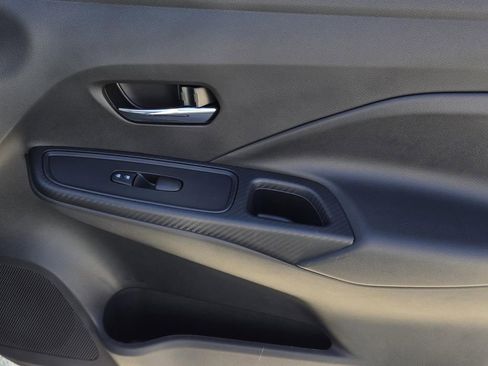 New 2025 Nissan Versa SV image 8