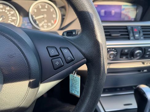 Used 2005 BMW 645Ci Convertible image 27