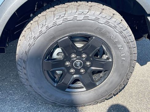 New 2025 Ford Bronco Outer Banks image 28