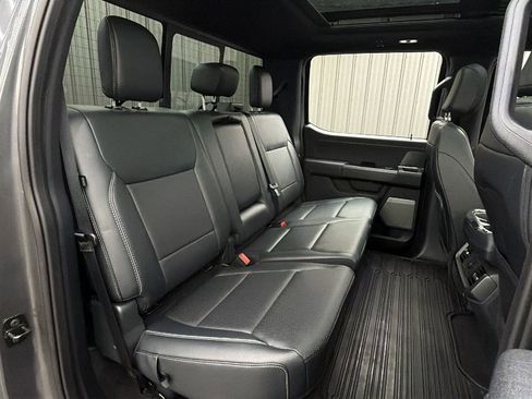 Used 2025 Ford F150 Lariat AWD/4WD image 39