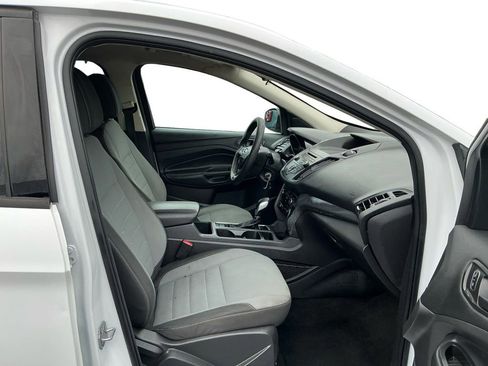 Used 2017 Ford Escape S image 22