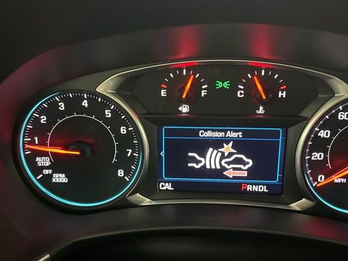 Used 2020 Chevrolet Equinox LT image 50