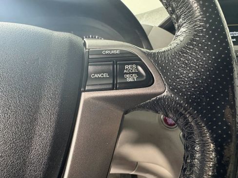 Used 2015 Honda Odyssey EX-L image 16