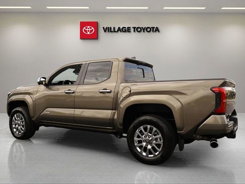 Certified 2026 Toyota Tacoma Limited AWD/4WD image 3