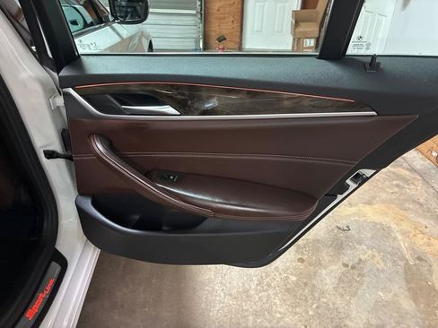 Used 2019 BMW 530i xDrive w/ Convenience Package AWD/4WD image 28