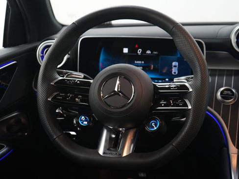 Used 2025 Mercedes-Benz GLC 63 AMG S image 25