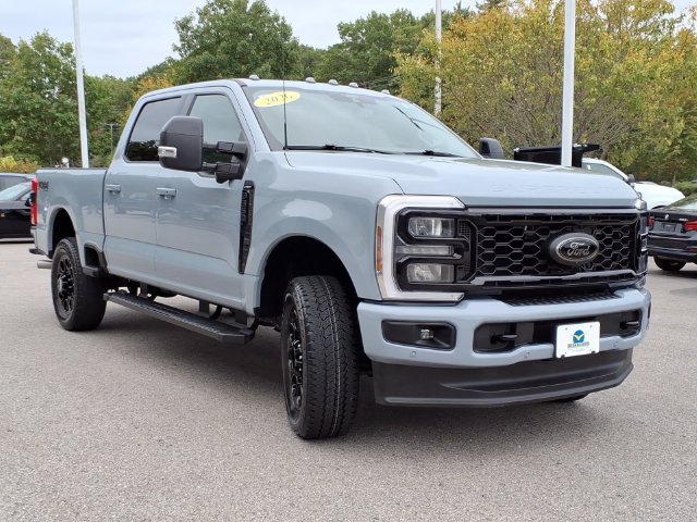 Used 2026 Ford F350 Lariat w/ Black Appearance Package AWD/4WD image 6