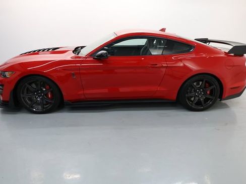 Used 2022 Ford Mustang Shelby GT500 w/ Carbon Fiber Track Pack image 69