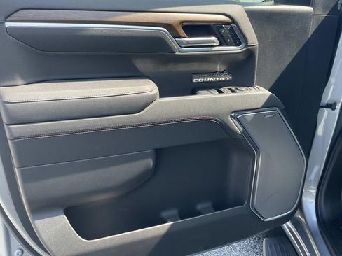 New 2026 Chevrolet Silverado 1500 High Country w/ High Country Premium Package image 13