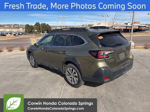 Used 2025 Subaru Outback Premium image 7