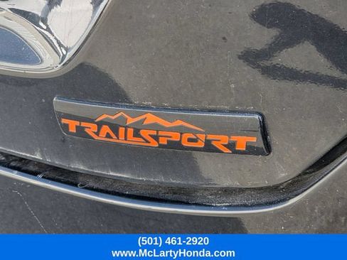Used 2023 Honda Pilot TrailSport image 11