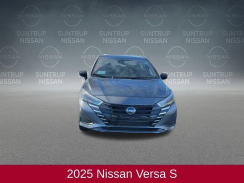Used 2025 Nissan Versa S w/ S Plus Package image 3