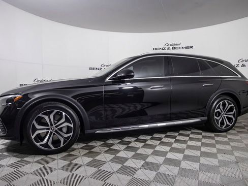 Used 2025 Mercedes-Benz E 450 4MATIC All-Terrain Wagon image 9