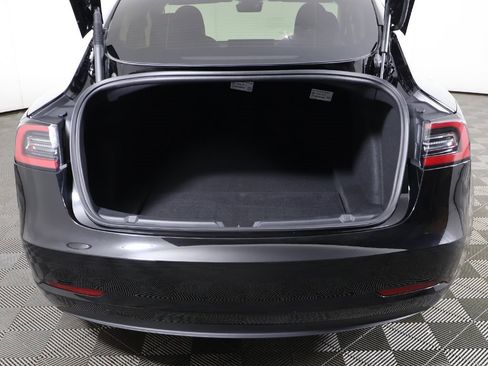 Used 2023 Tesla Model 3 Standard Range image 16