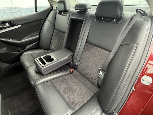 Used 2016 Nissan Maxima SR image 28