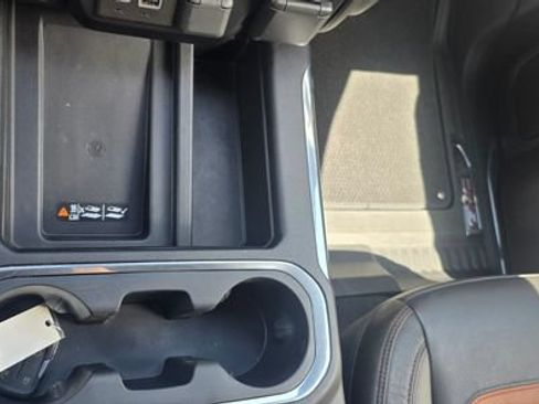 Used 2023 GMC Sierra 2500 AT4 w/ AT4 Premium Plus Package AWD/4WD image 23