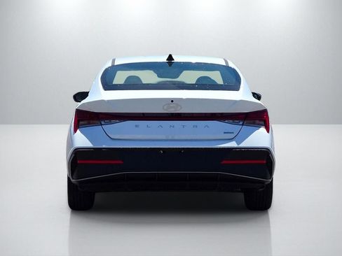 New 2026 Hyundai Elantra Hybrid FWD image 5