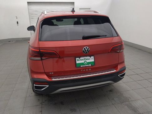 Used 2023 Volkswagen Taos SE FWD image 6