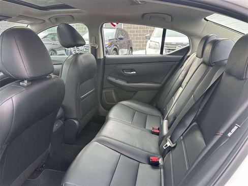 Certified 2024 Nissan Sentra SR w/ SR Premium Package image 10