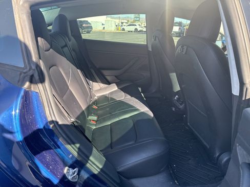 Used 2019 Tesla Model 3 Standard Range Plus RWD image 14