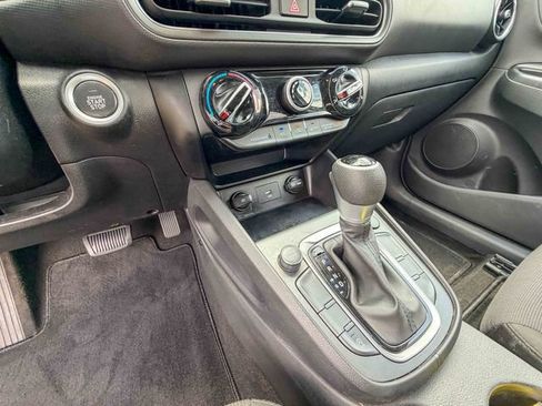 Used 2023 Hyundai Kona SEL FWD image 17