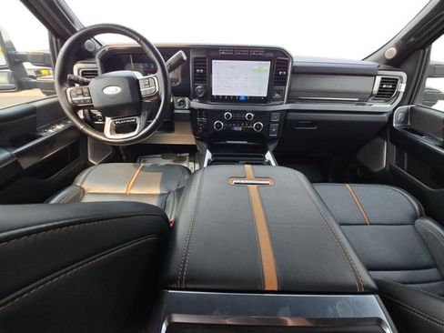 Certified 2023 Ford F350 Platinum AWD/4WD image 10
