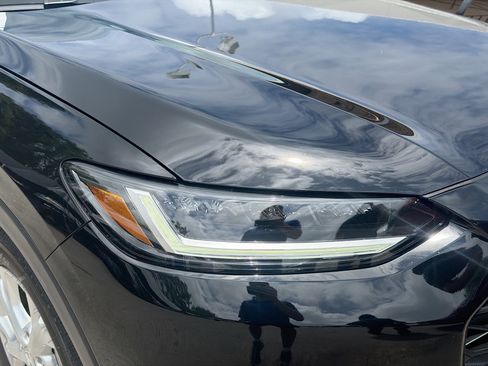 Used 2025 Honda HR-V LX image 33