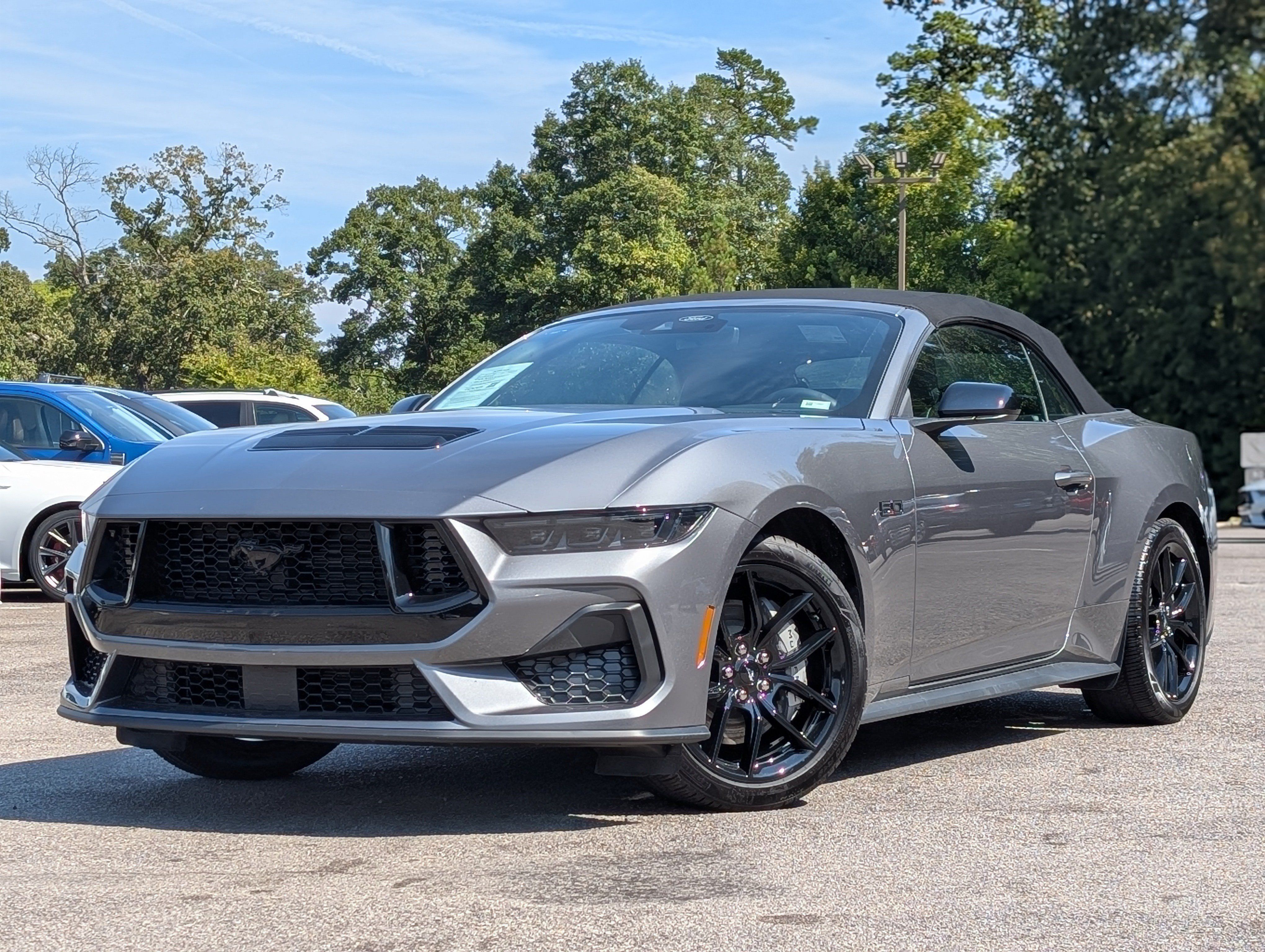 Used 2026 Ford Mustang GT Premium w/ Mustang Nite Pony Package RWD image 4